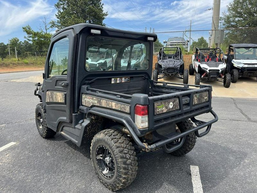 2022 John Deere 3-Passenger Full-Size Crossover Gator™ XUV835R With Deluxe Cab