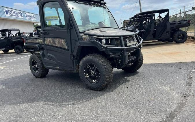 2022 John Deere 3-Passenger Full-Size Crossover Gator™ XUV835R With Deluxe Cab