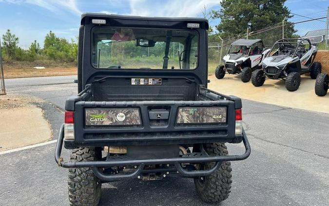 2022 John Deere 3-Passenger Full-Size Crossover Gator™ XUV835R With Deluxe Cab