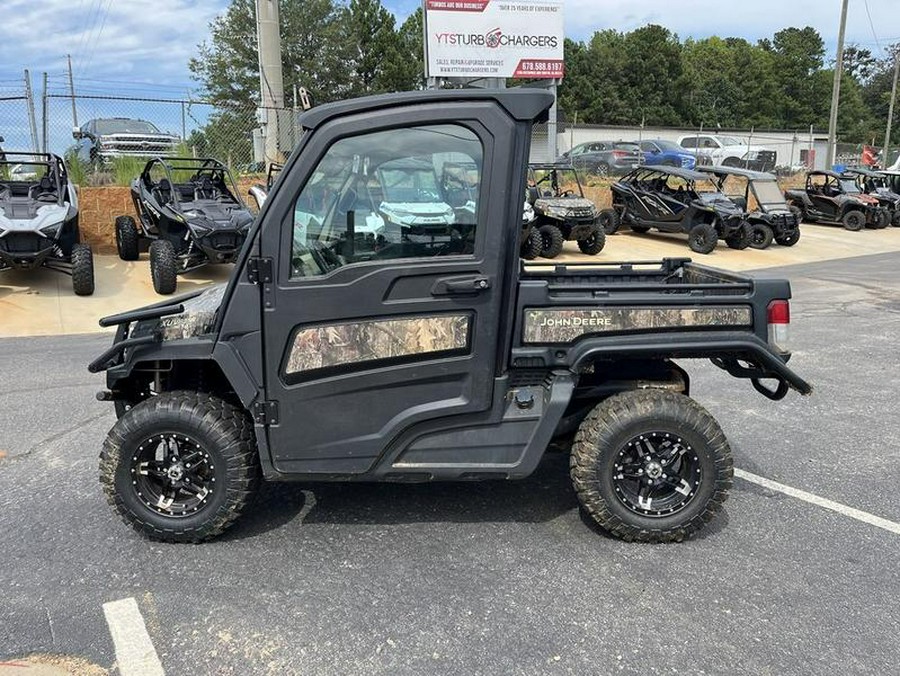 2022 John Deere 3-Passenger Full-Size Crossover Gator™ XUV835R With Deluxe Cab