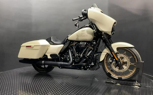 2023 Harley-Davidson® FLHXST - Street Glide® ST