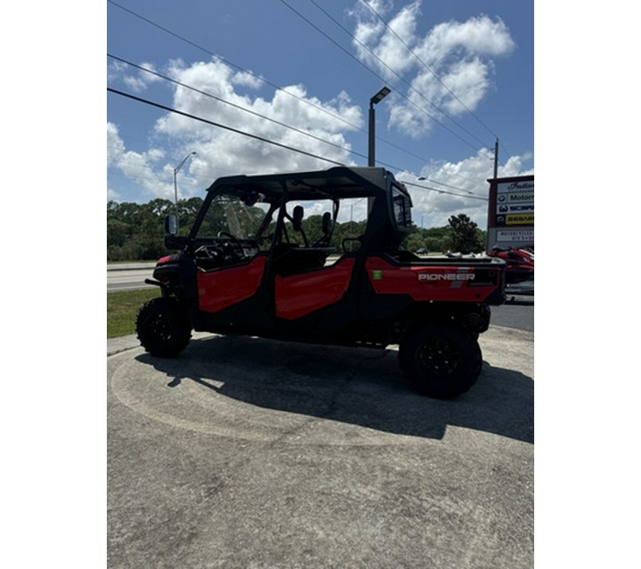 2023 Honda Pioneer 1000-6 Deluxe Crew