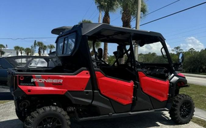 2023 Honda Pioneer 1000-6 Deluxe Crew