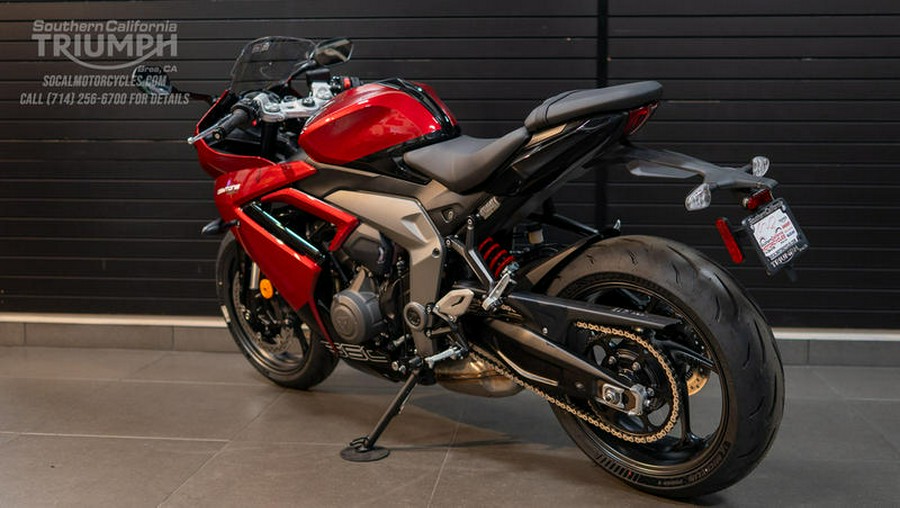 2025 Triumph Daytona 660 Carnival Red/Sapphire Black