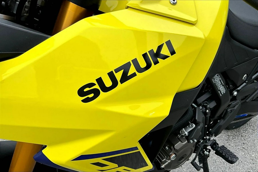 2025 Suzuki V-STROM 800DE