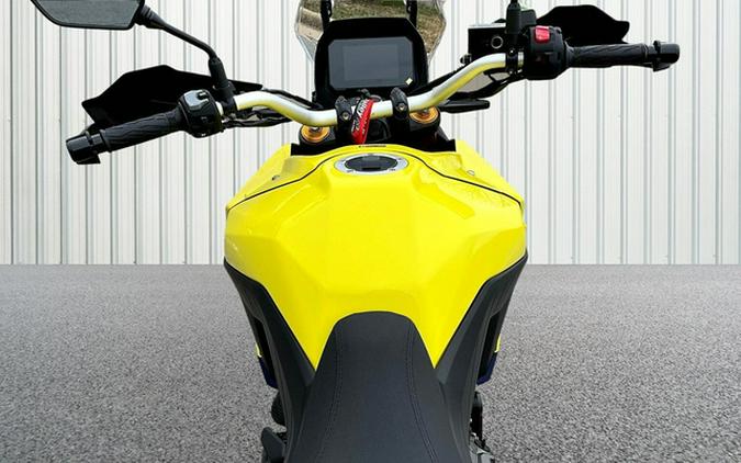 2025 Suzuki V-Strom 800DE