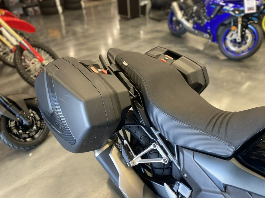 2023 Honda CB500X ABS