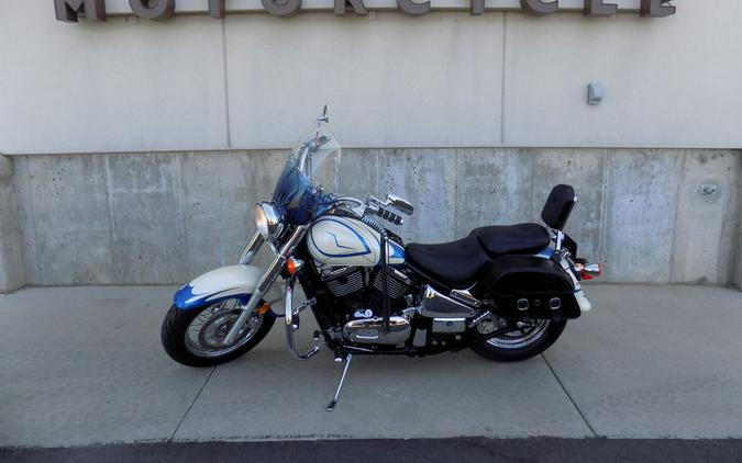 2005 Kawasaki Vulcan® 800 Classic