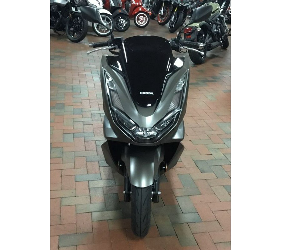 2024 Honda® PCX