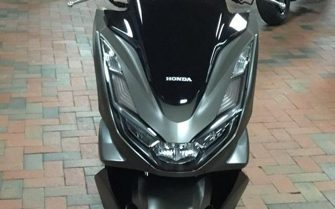 2024 Honda® PCX