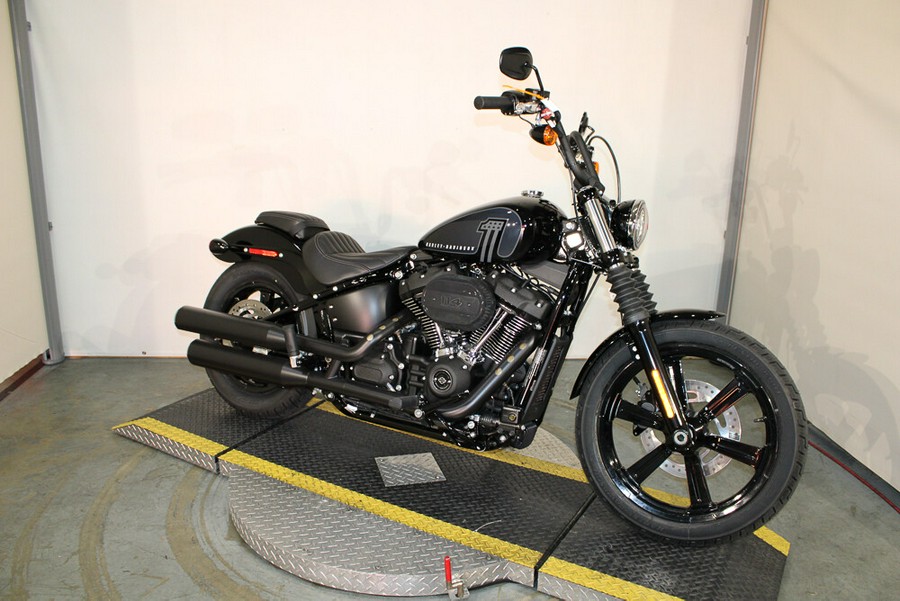 New 2024 Harley-Davidson Street Bob 114 Cruiser FXBBS Motorcycle For Sale In Miami, Florida