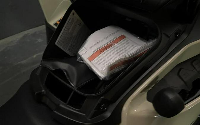 2025 Can-Am® Outlander Pro XU HD5