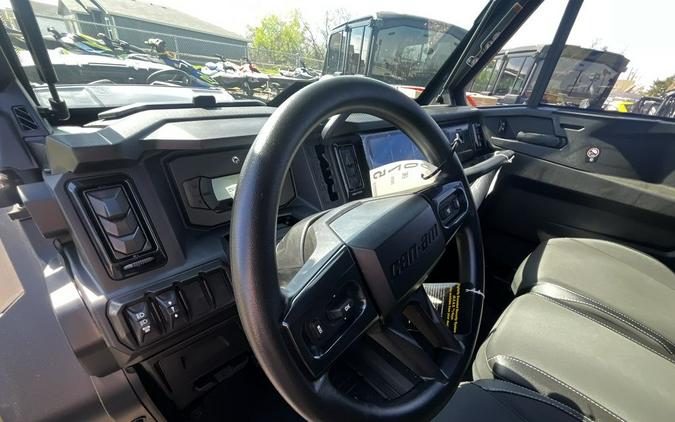 2026 Can-Am Defender MAX Limited HD11