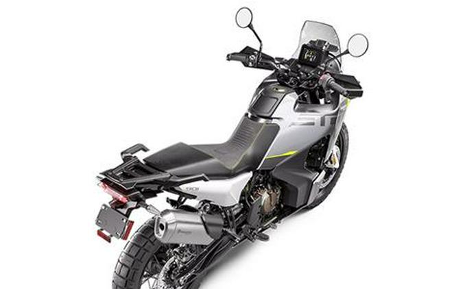 2025 Husqvarna Norden 901