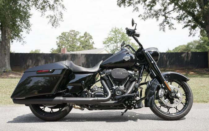 2025 Harley-Davidson® FLHRXS - Road King® Special