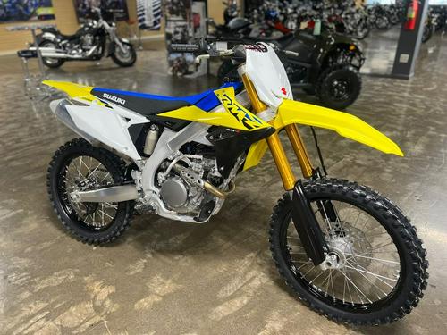 2022 Suzuki RM-Z250 Review [The Playful Motocross Racebike]