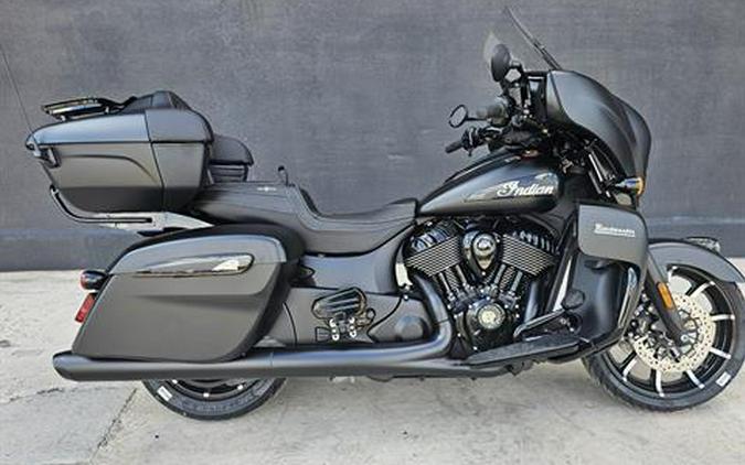 2024 Indian Motorcycle Roadmaster® Dark Horse®