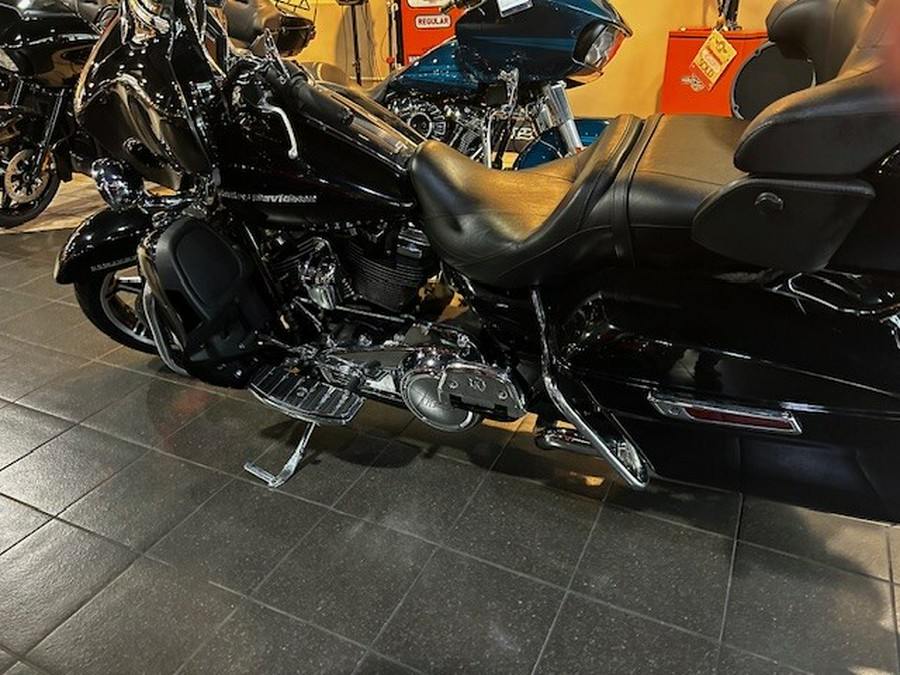 2021 Harley-Davidson Ultra Limited Black