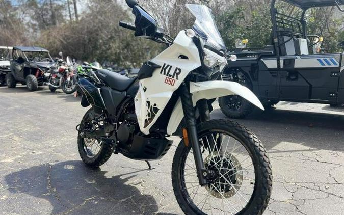 2025 Kawasaki KLR®650 Pearl Crystal White/Metallic Carbon Gray ABS