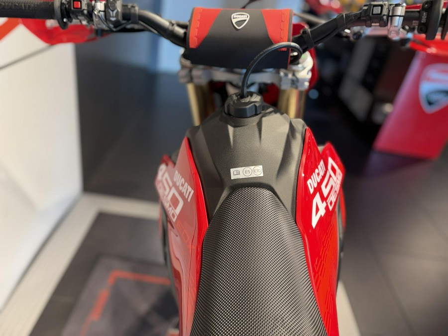 2026 Ducati Desmo450 EDX