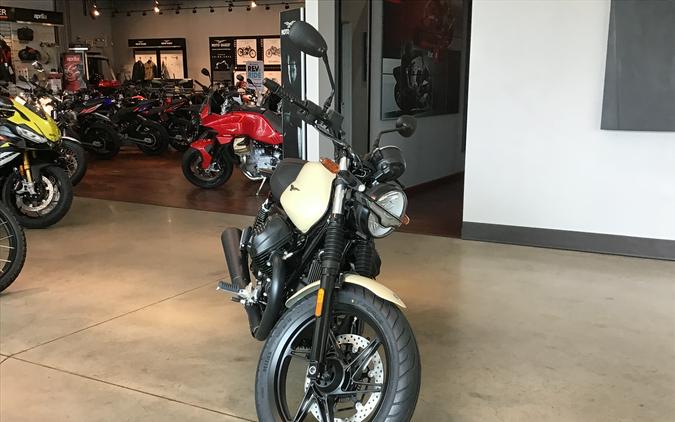 2027 Moto Guzzi V7 Stone