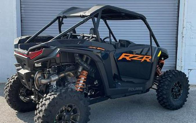 2024 Polaris Industries RZR XP 1000 Ultimate Titanium/Black