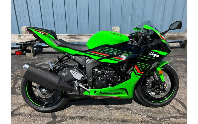 2024 Kawasaki Ninja ZX-6R Review [13 Fast Facts From the Track]