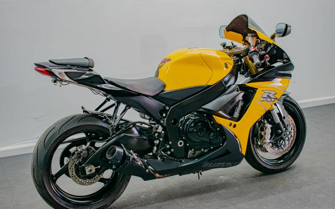 2012 Suzuki GSX-R750™