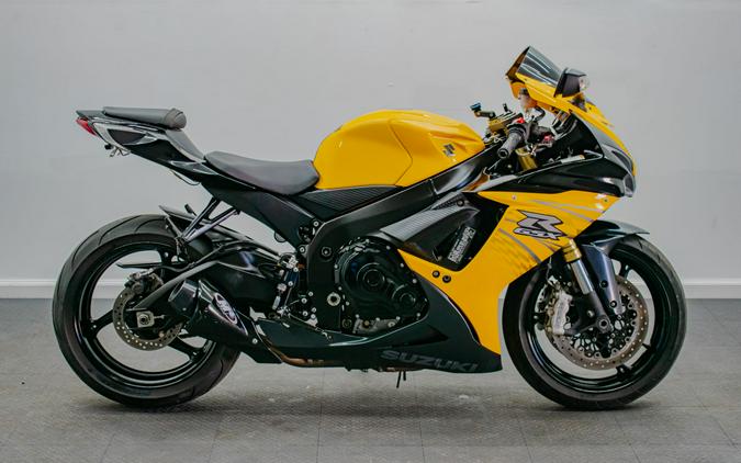 2012 Suzuki GSX-R750™