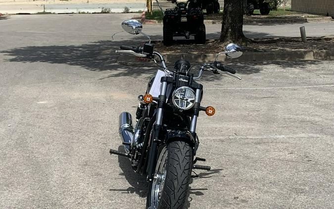 2025 Indian Motorcycle® Scout® Classic Limited +Tech Black Metallic