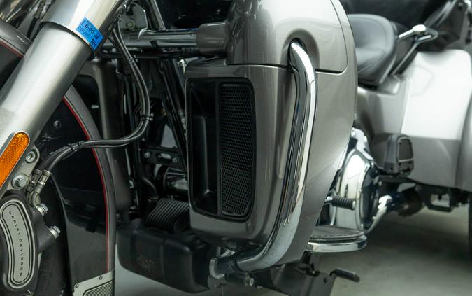 2016 HARLEY DAVIDSON FLHTCUTG TRI GLIDE ULTRA CLASSIC TRIKE W/ABS