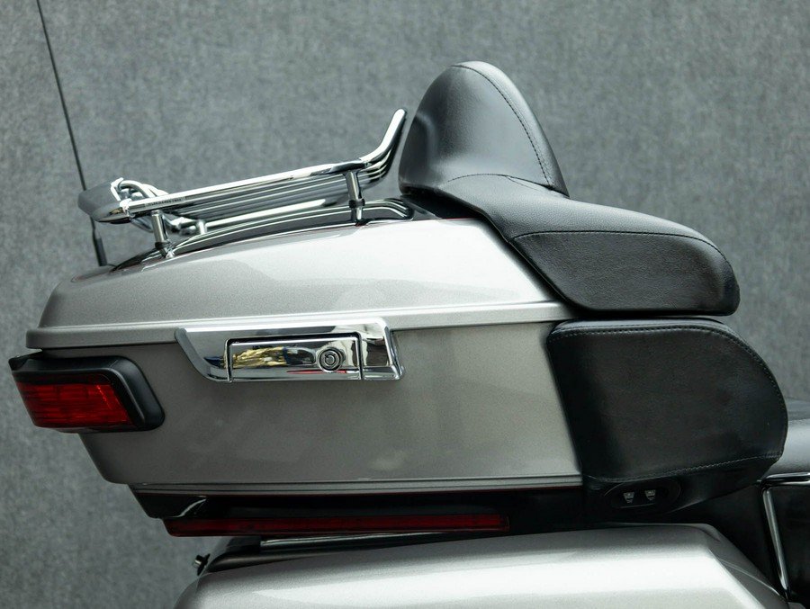 2016 HARLEY DAVIDSON FLHTCUTG TRI GLIDE ULTRA CLASSIC TRIKE W/ABS