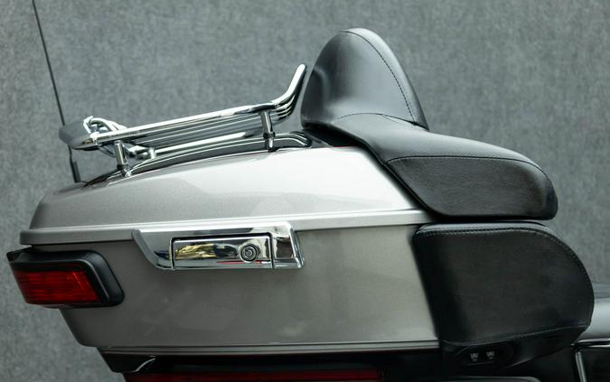 2016 HARLEY DAVIDSON FLHTCUTG TRI GLIDE ULTRA CLASSIC TRIKE W/ABS