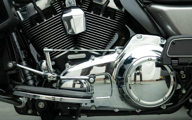 2016 HARLEY DAVIDSON FLHTCUTG TRI GLIDE ULTRA CLASSIC TRIKE W/ABS