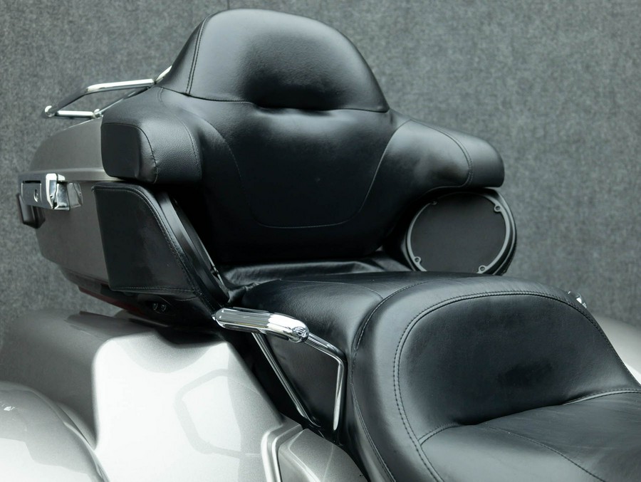 2016 HARLEY DAVIDSON FLHTCUTG TRI GLIDE ULTRA CLASSIC TRIKE W/ABS