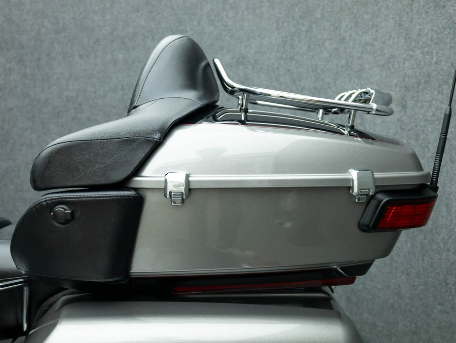 2016 HARLEY DAVIDSON FLHTCUTG TRI GLIDE ULTRA CLASSIC TRIKE W/ABS