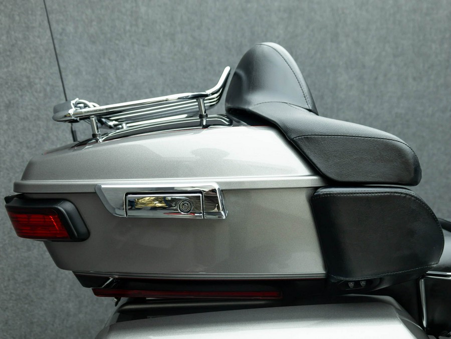 2016 HARLEY DAVIDSON FLHTCUTG TRI GLIDE ULTRA CLASSIC TRIKE W/ABS