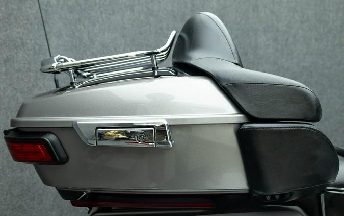 2016 HARLEY DAVIDSON FLHTCUTG TRI GLIDE ULTRA CLASSIC TRIKE W/ABS