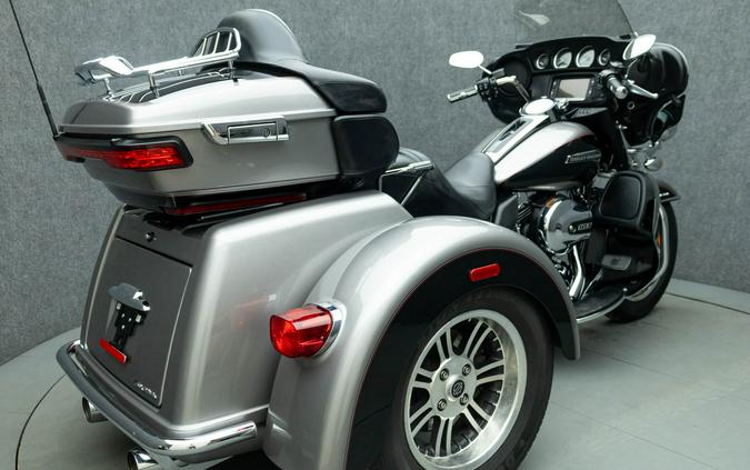 2016 HARLEY DAVIDSON FLHTCUTG TRI GLIDE ULTRA CLASSIC TRIKE W/ABS