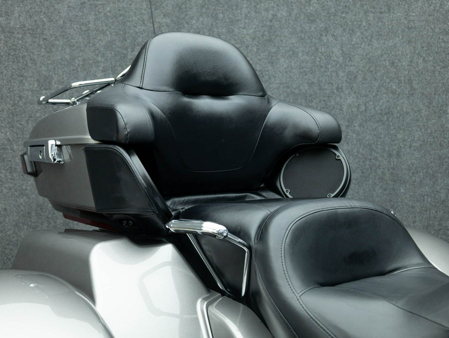 2016 HARLEY DAVIDSON FLHTCUTG TRI GLIDE ULTRA CLASSIC TRIKE W/ABS