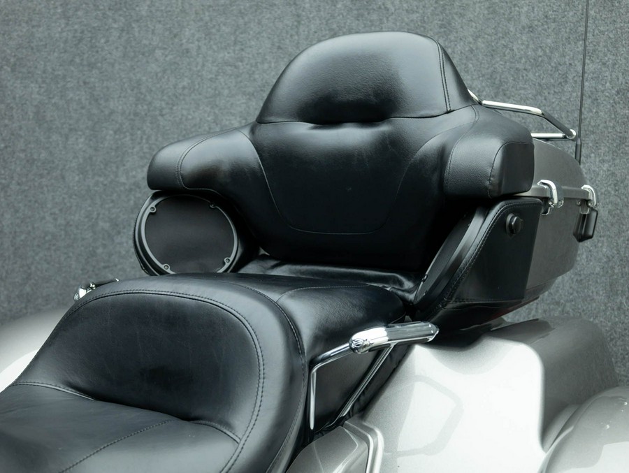 2016 HARLEY DAVIDSON FLHTCUTG TRI GLIDE ULTRA CLASSIC TRIKE W/ABS