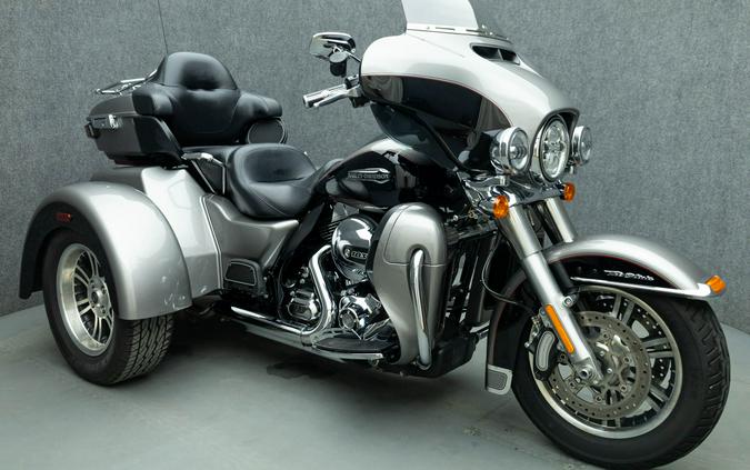 2016 HARLEY DAVIDSON FLHTCUTG TRI GLIDE ULTRA CLASSIC TRIKE W/ABS