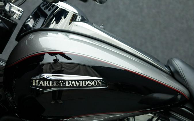 2016 HARLEY DAVIDSON FLHTCUTG TRI GLIDE ULTRA CLASSIC TRIKE W/ABS