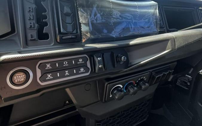 2026 Can-Am Defender MAX Limited HD11