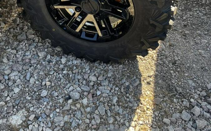 2026 Can-Am Defender MAX Limited HD11