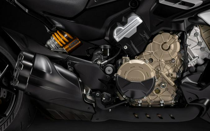 2026 Ducati Diavel V4 RS