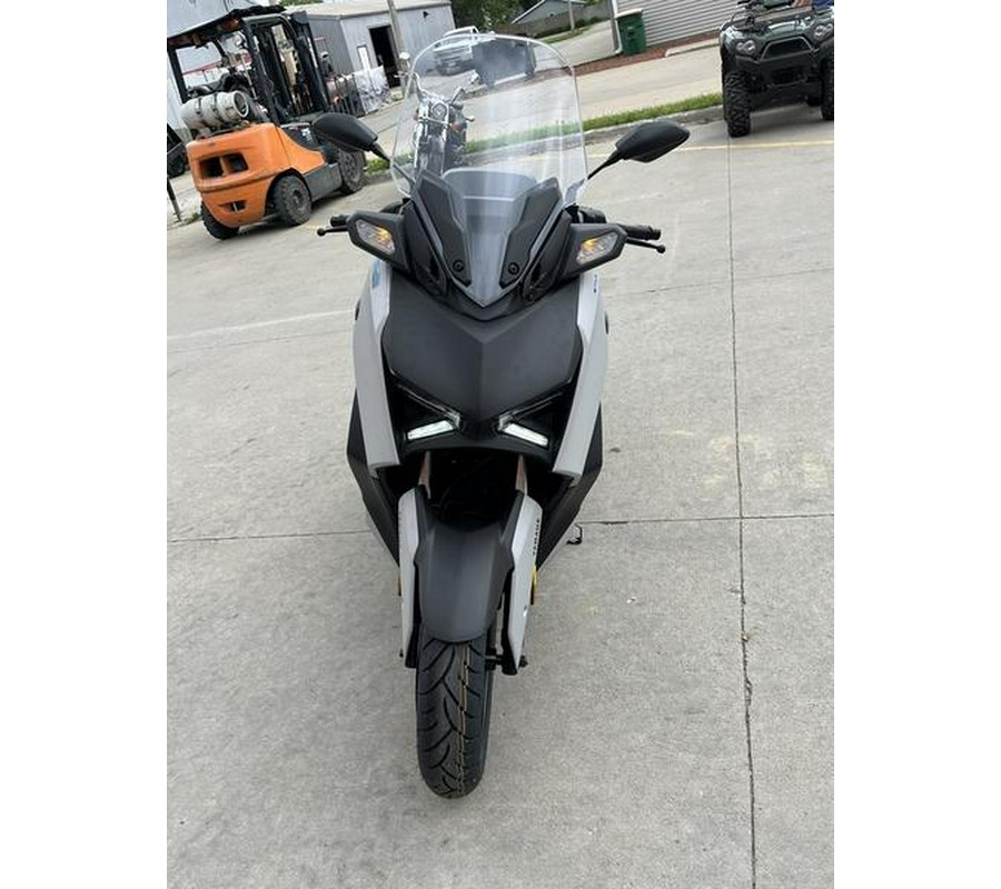 2024 Yamaha XMAX