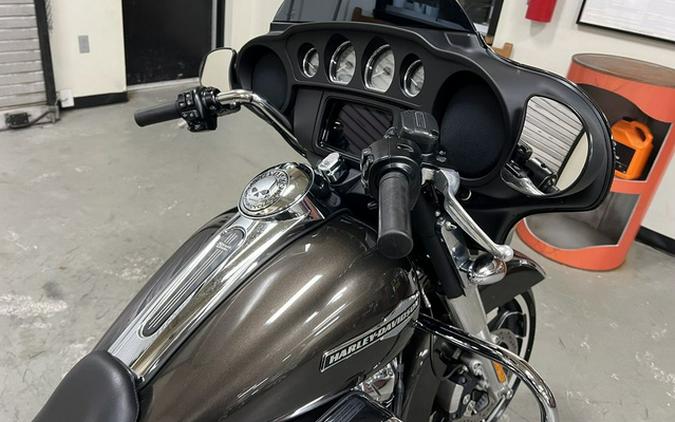 2021 Harley-Davidson FLHX - Street Glide