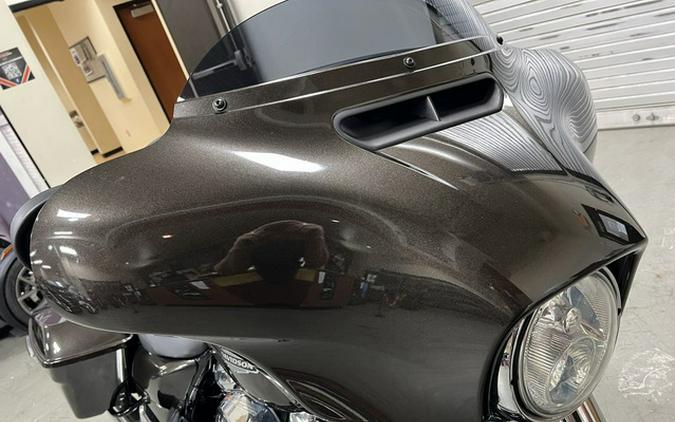 2021 Harley-Davidson FLHX - Street Glide