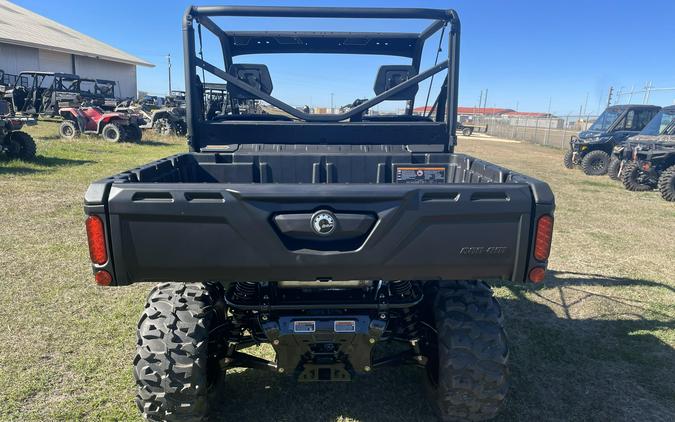 2026 Can-Am Defender HD7